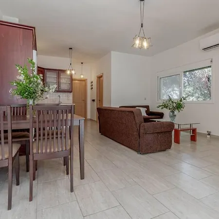 Dimitra's South House Neochorakion