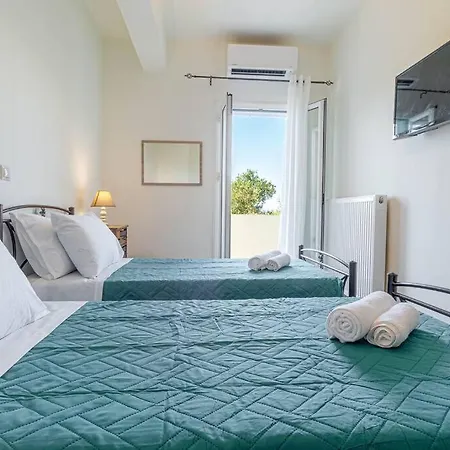 Dimitra's South House *